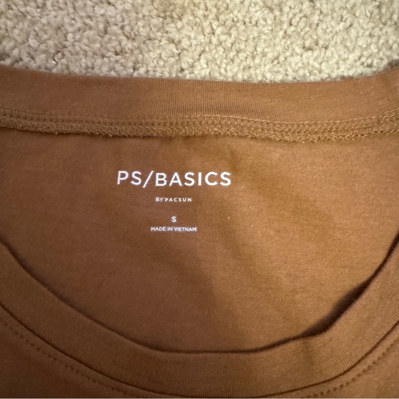 PacSun Basic Tee - Picture 4 of 4